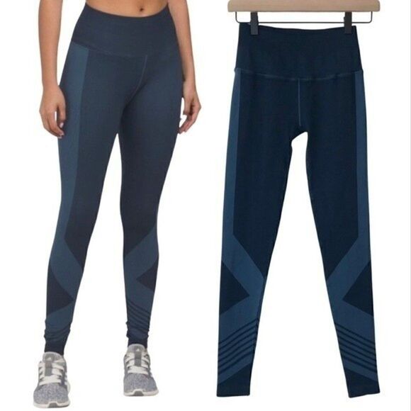 New! Peloton Seamless Active Athletic. Compression Leggings - Picture 1 of 8